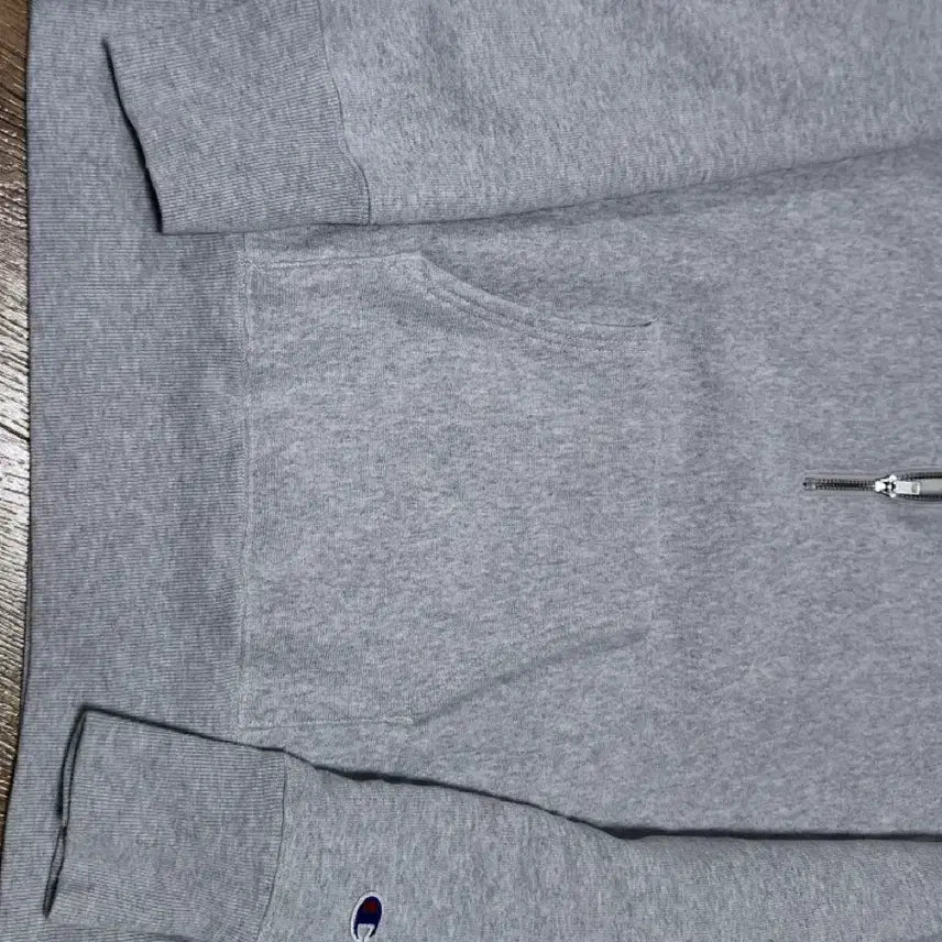 [BUNJANG] Champion Half Zip-up Sweatshirt / 챔피온 하프집업