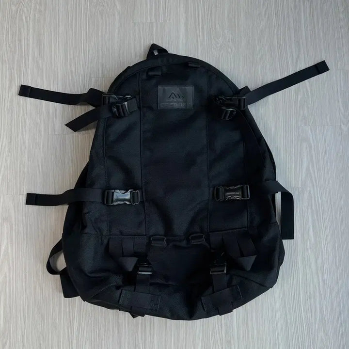 [BUNJANG] Gregory Day and Half Backpack Black 33L / 그레고리 데이앤하프 백팩 블랙
