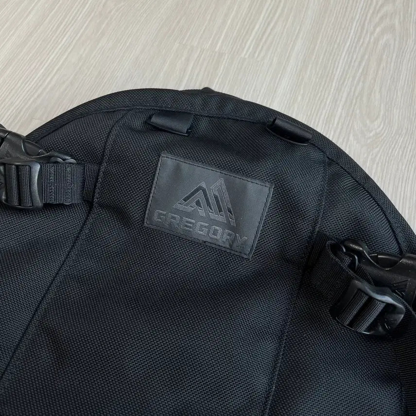 [BUNJANG] Gregory Day and Half Backpack Black 33L / 그레고리 데이앤하프 백팩 블랙
