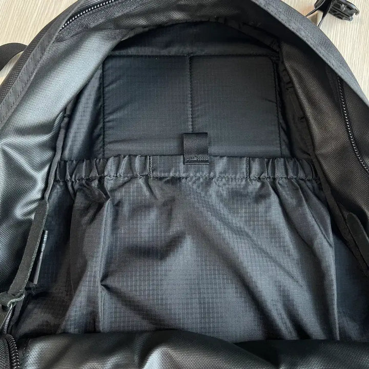 [BUNJANG] Gregory Day and Half Backpack Black 33L / 그레고리 데이앤하프 백팩 블랙