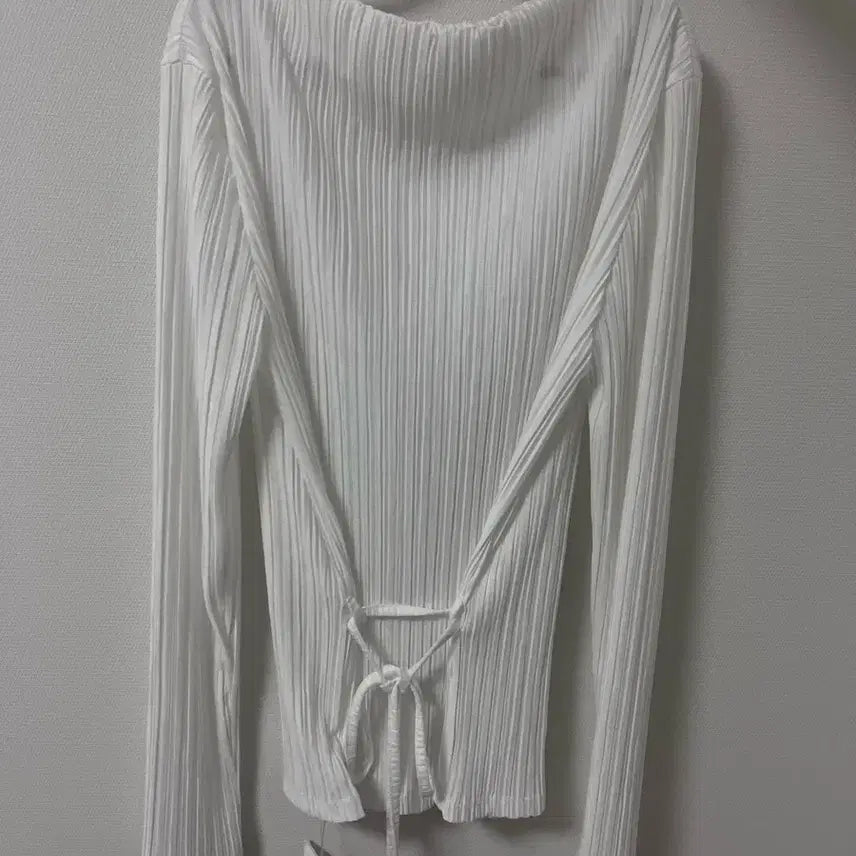 [BUNJANG] MILL&amp;I Pleats Blouse / MILL&amp;I 플리츠BL