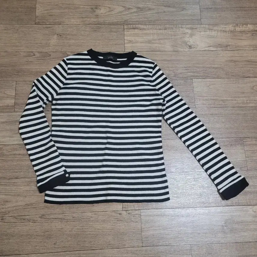 [SOLD OUT] JINY 단가라 긴팔패턴 티셔츠(55~마른66)