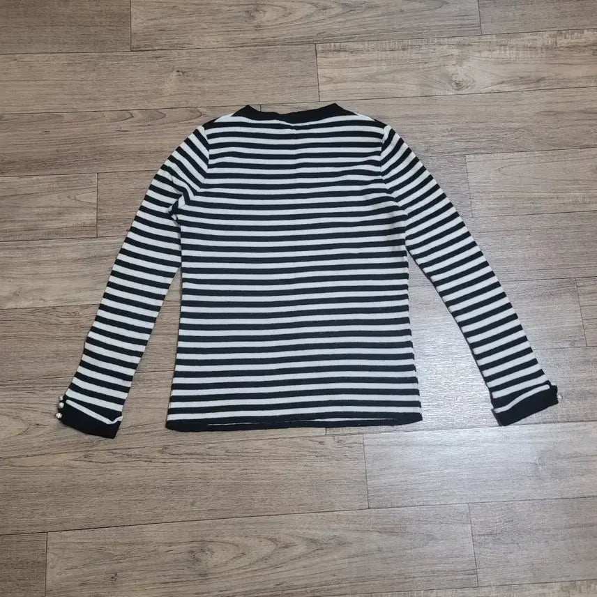 [SOLD OUT] JINY 단가라 긴팔패턴 티셔츠(55~마른66)