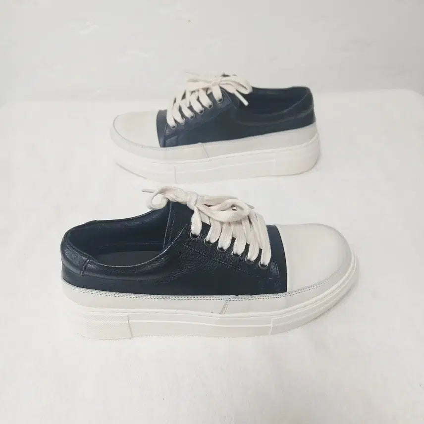 [SOLD OUT] (7) 식스핏 검&amp;흰 스니커즈230mm