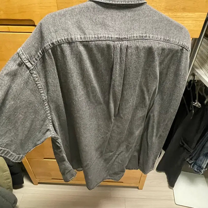 [BUNJANG] Espionage Black Denim Short Sleeve Shirt / 에스피오나지 Crest denim 흑청 셔츠