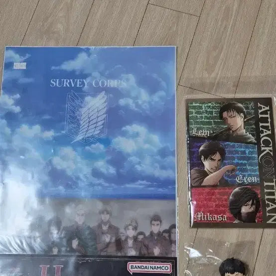 [SOLD OUT] 진격의 거인 포스터 와  피규어 새상품(무료배송)
