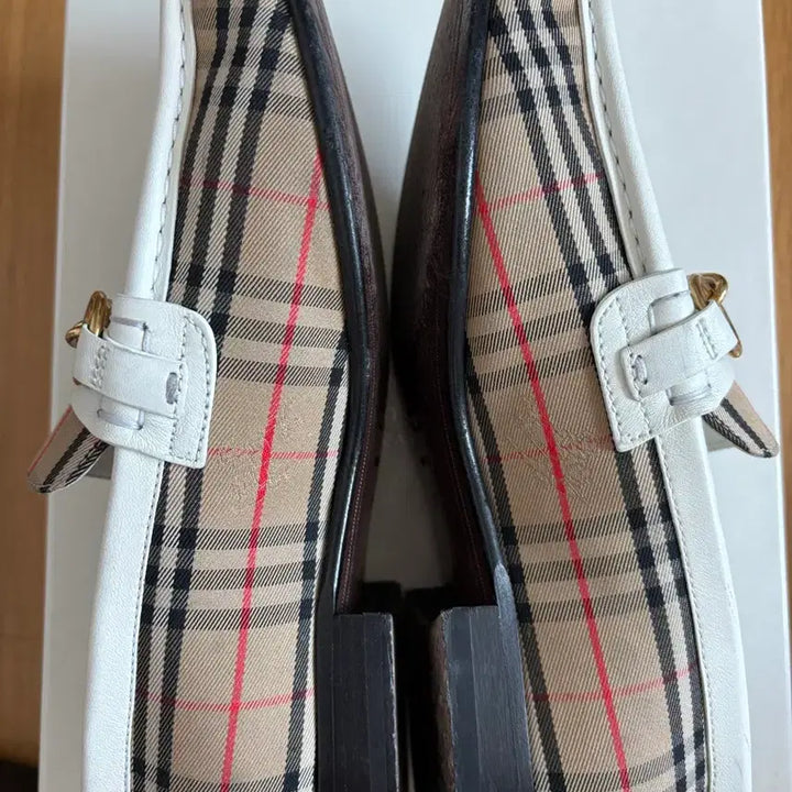 [BUNJANG] Burberry Check Chain Detail Women&