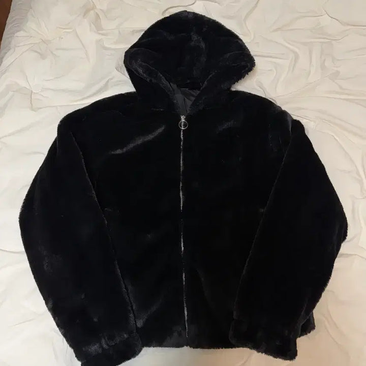 [BUNJANG] H&amp;M Faux Fur Hooded Zip-Up XL / H&amp;M 페이크 퍼 후드 집업