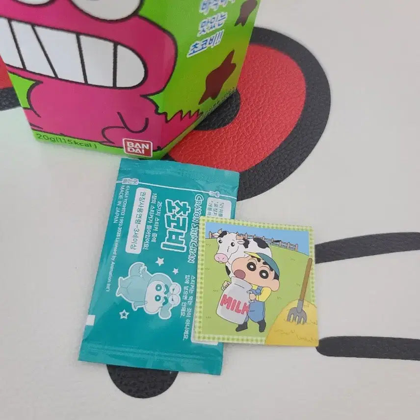 [SOLD OUT] 짱구 초코비 스티커 젖소 우유