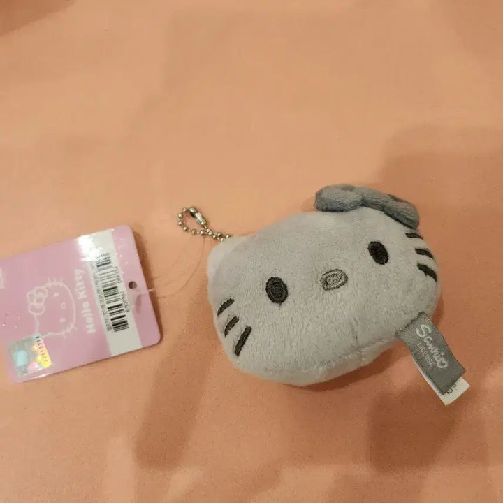 [BUNJANG] Sanrio Hello Kitty Face Plush Keychain / 산리오 헬로키티 얼굴 인형 키링