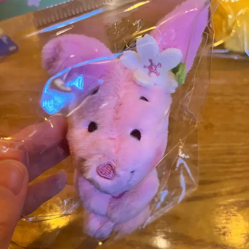 [BUNJANG] Compose Winnie the Pooh Piglet Cherry Blossom Doll Keychain / 컴포즈 위니더푸 벚꽃인형 키링 피글렛