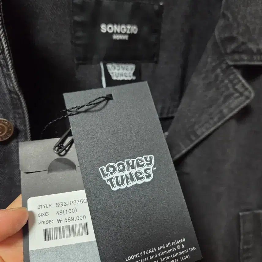 [BUNJANG] Songzio Looney Tunes Denim Shirt / 송지오 루니툰 반팔데님 48사이즈 팔아요