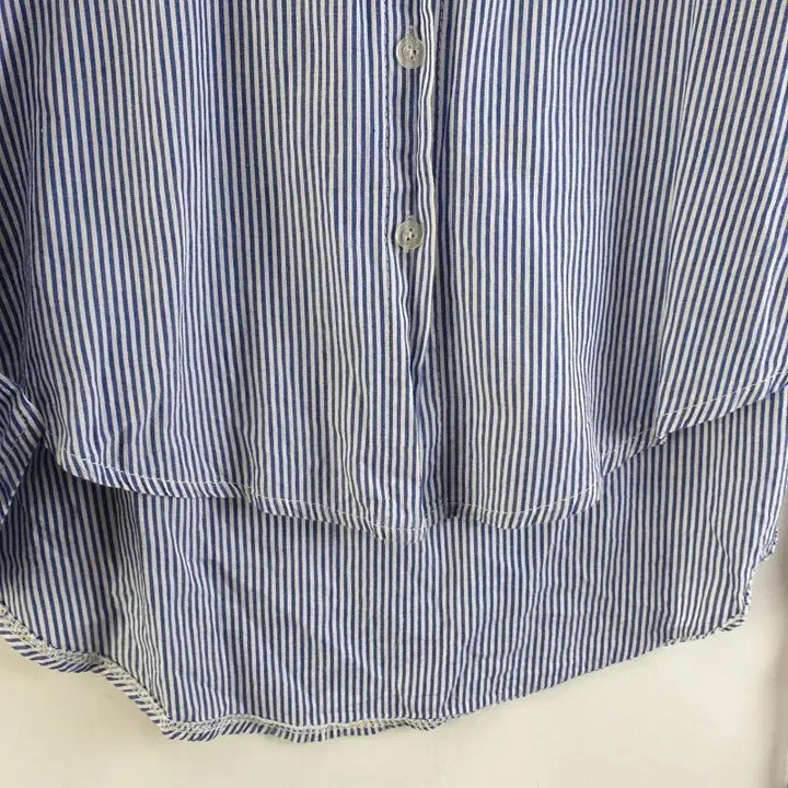 [BUNJANG] FREE Striped Shirt Light Blue / 여FREE 스트라이프 셔츠 라이트 블루 M6242