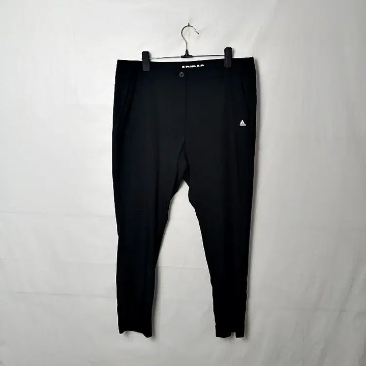 [SOLD OUT] 아디다스 봄여름 골프 슬랙스 블랙 33