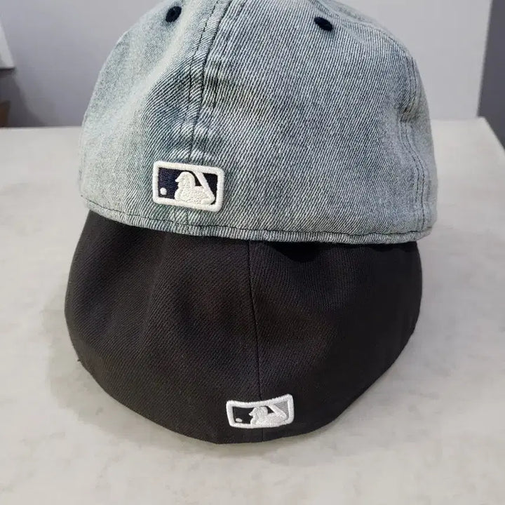 [SOLD OUT] 뉴에라 2종 데님 스냅백 볼캡 야구모자(7/12) 59.6cm 일괄