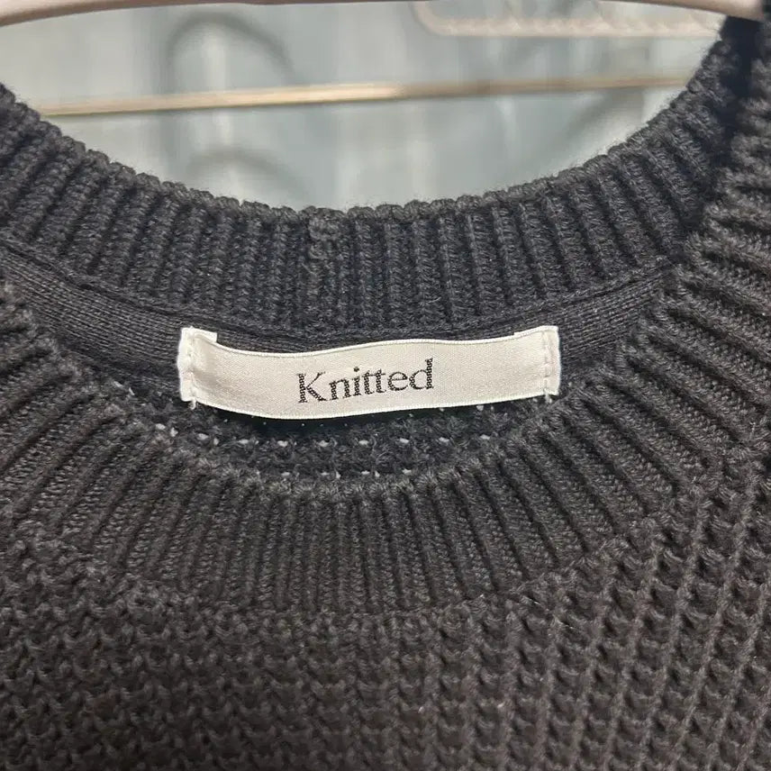 [BUNJANG] NITED Minimal Round Knit Sweater (L) / 니티드 코튼 미니멀 라운드 니트 (L)