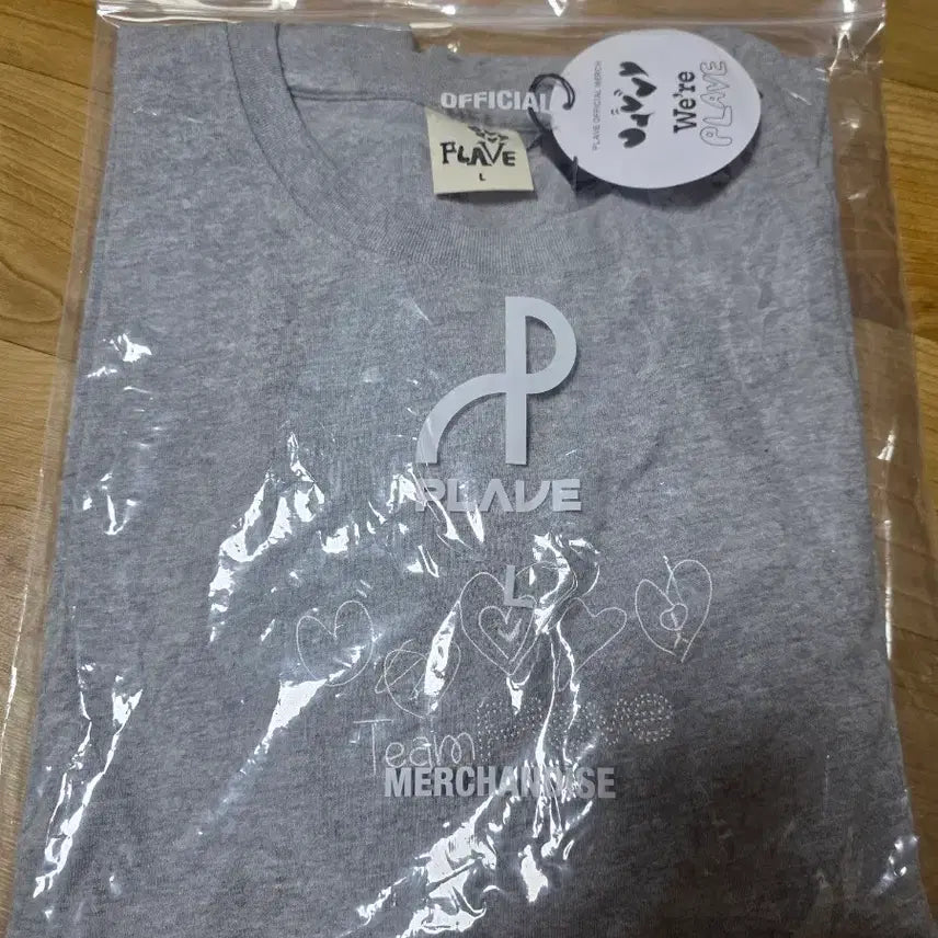 [SOLD OUT] 플레이브 하트 티셔츠 PLAVE&
