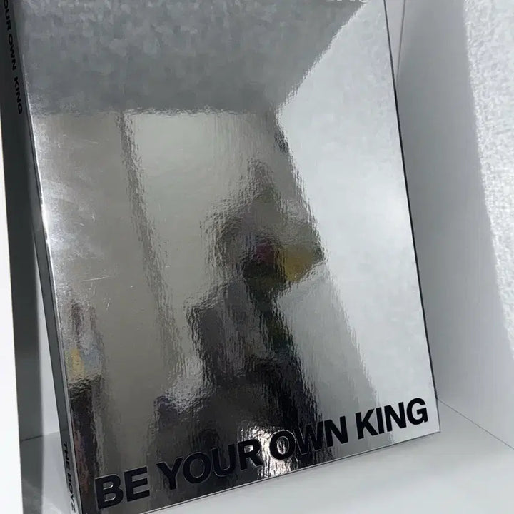 [BUNJANG] The Boyz Be Aware On King Photobook / 더보이즈 비온킹 포토북