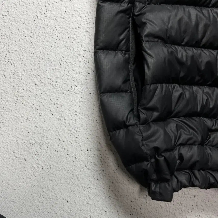[SOLD OUT] Patagonia Hi-Loft Down Hoody