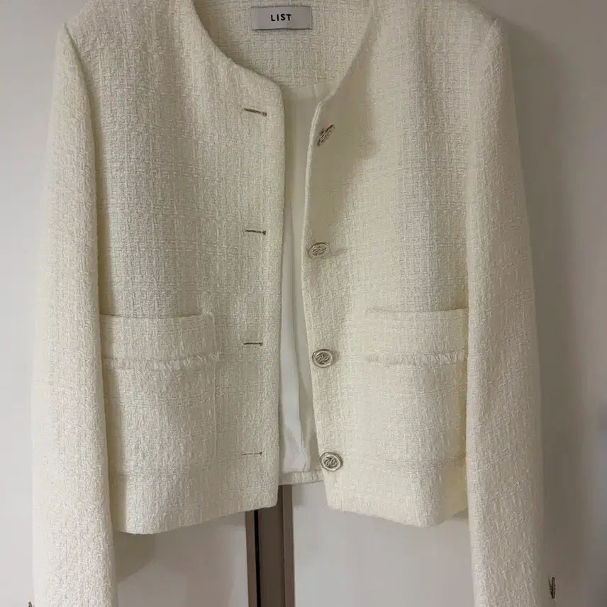 [BUNJANG] List Ivory Tweed Jacket (Size 55) / (택포) 리스트 list 아이보리 트위드자켓 55사이즈