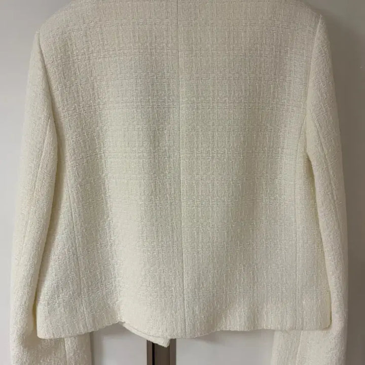 [BUNJANG] List Ivory Tweed Jacket (Size 55) / (택포) 리스트 list 아이보리 트위드자켓 55사이즈