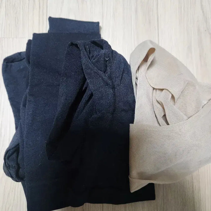 [SOLD OUT] 돌핀팬츠 2개 플레시크 기모2개