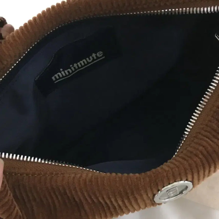 [BUNJANG] MinuteMute Clo Waist Corduroy Brown Bag / 미닛뮤트 클로웨이스트 코듀로이 브라운