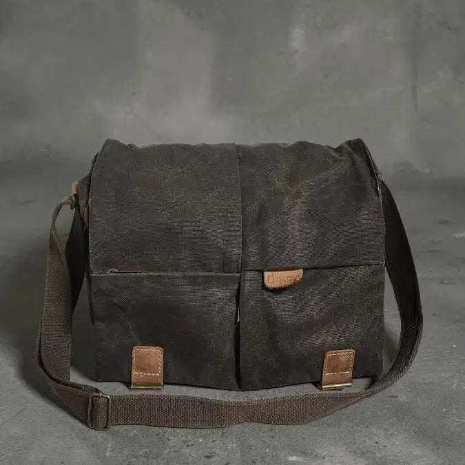 [BUNJANG] National Geographic Dark Brown Messenger Bag / 내셔널지오그래픽 다크 브라운 메신저백