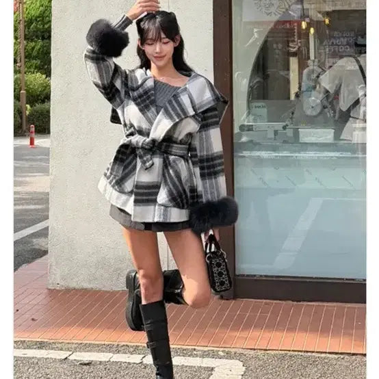 [BUNJANG] Midnight Showroom Check Coat / 13->6 미드나잇쇼룸 소매퍼 체크 코트 수입의류