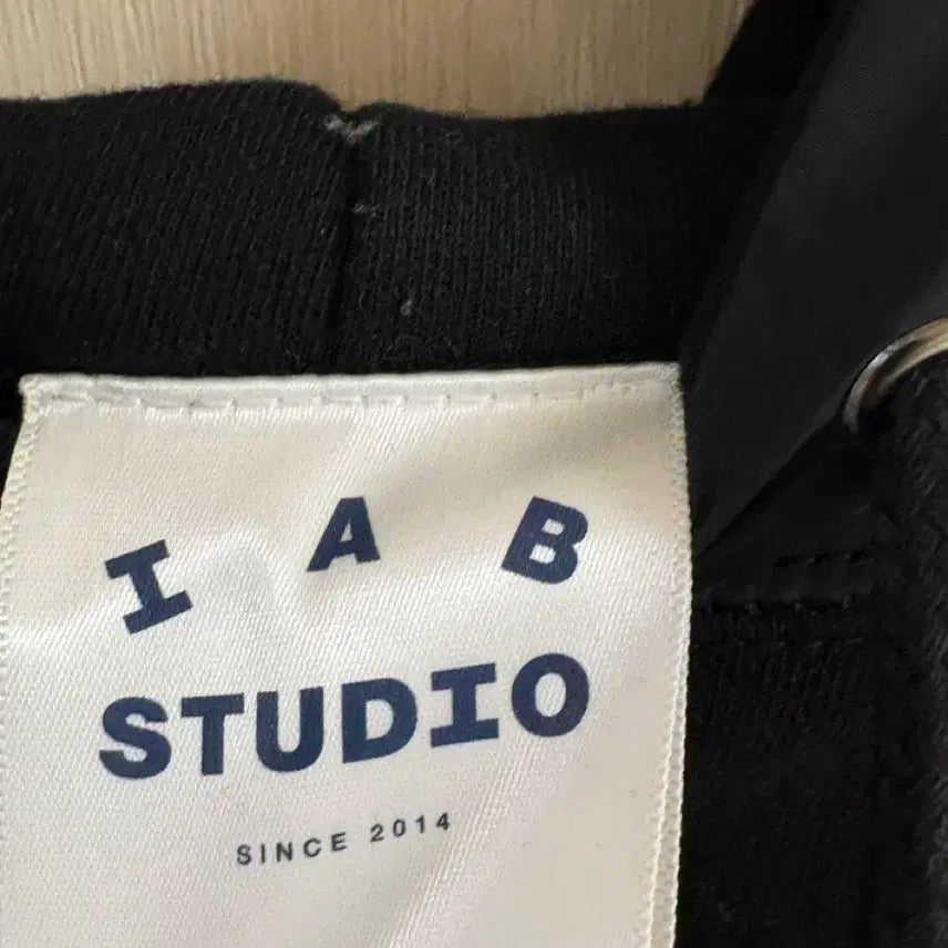 [BUNJANG] Iab Studio Woven Hoodie L / 아이앱 우븐 후드 L