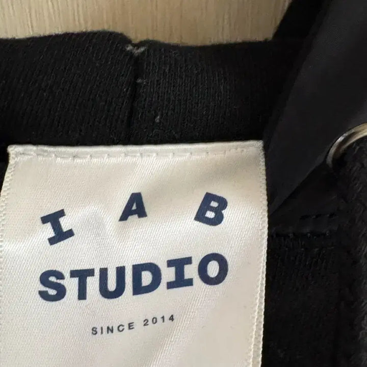 [BUNJANG] Iab Studio Woven Hoodie L / 아이앱 우븐 후드 L