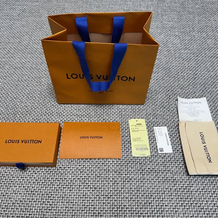 [SOLD OUT] [정품/새상품급] 루이비통 모노그램 헤리티지 오거나이저 지갑
