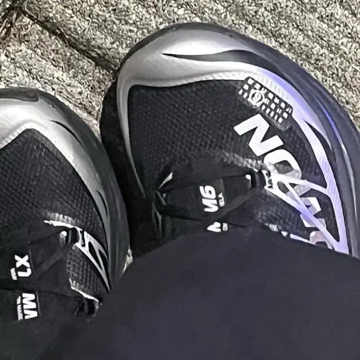 [BUNJANG] Salomon MM6 Maison Margiela XT-MM6 Black Silver Sneakers / 살로몬 x MM6 메종 마르지엘라 XT-MM6 블랙 Ftw 실버