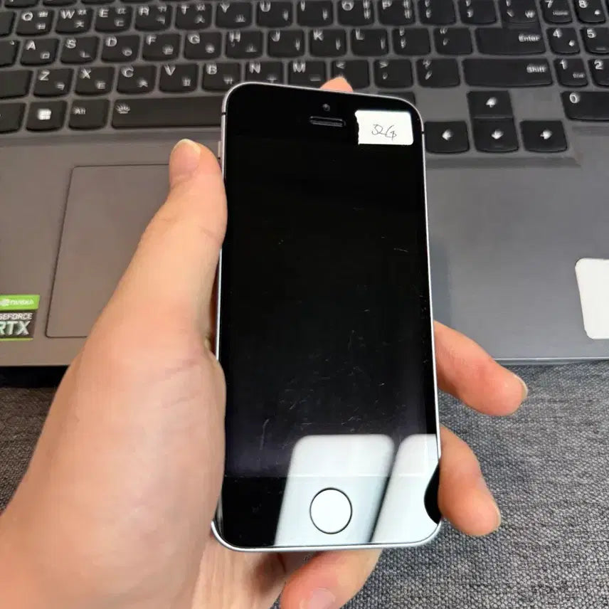 [BUNJANG] Apple iPhone SE 1st Gen 32GB (Refurbished) / C58 a급 아이폰SE1 32기가 무음