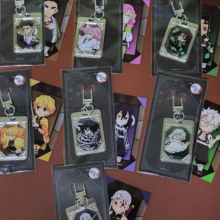 [BUNJANG] Demon Slayer Metal Keyring + Photocard Set / CGV 귀멸의칼날 메탈키링+포토카드 판매합니다