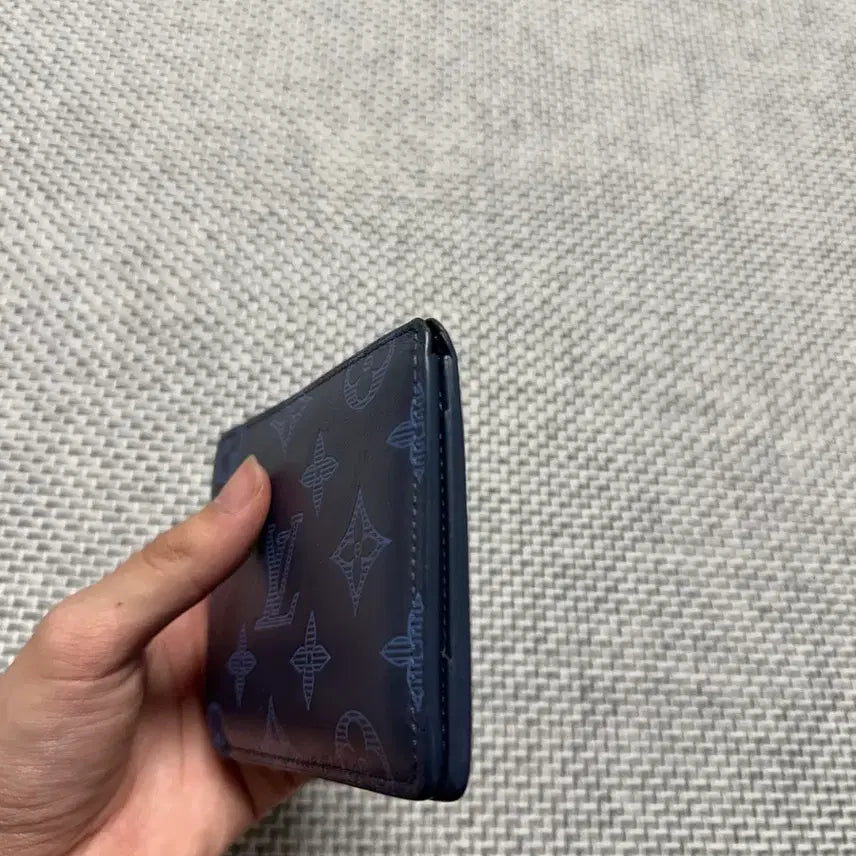 [SOLD OUT] [정품] 루이비통 쉐도우 반지갑