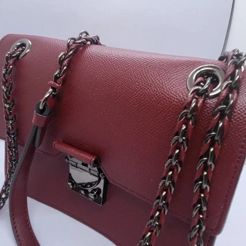 [BUNJANG] LOVCAT Chain Shoulder Bag / 레드 체인 숄더백/크로스백