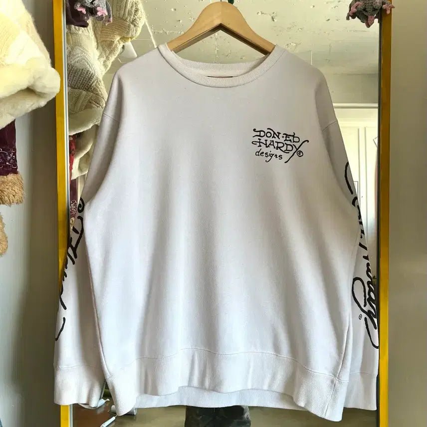 [SOLD OUT] 2000s ED Hardy 빈티지 오버사이즈 화이트 스웻셔츠 맨투맨