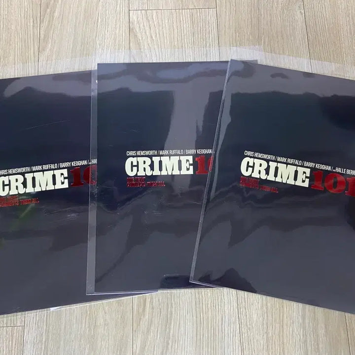 [SOLD OUT] 크라임101 오리지널 티켓북 포스터