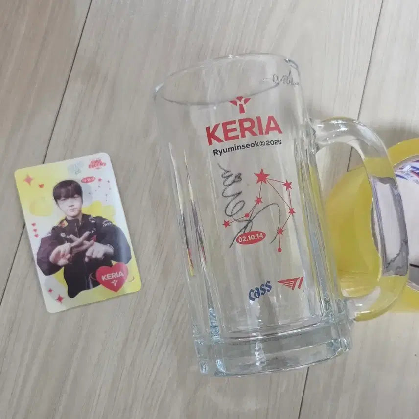 [BUNJANG] T1 Keria Beer Glass + Lenticular Photocard / T1 카스 맥주잔 케리아 + 케리아 렌티큘러 포토카드