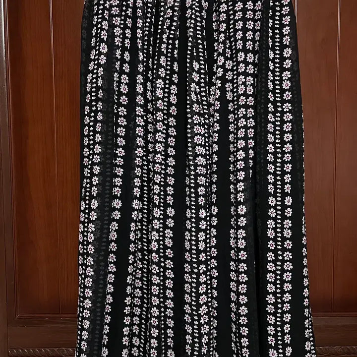 [SOLD OUT] GIAMBA(지암바) 실크 스커트