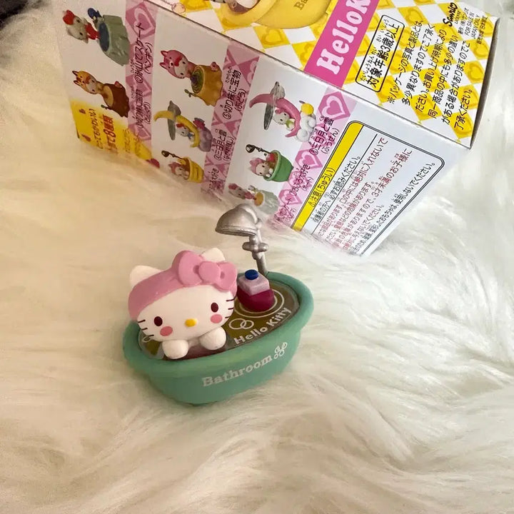 [BUNJANG] Sanrio Hello Kitty Bathtub Figure (Opened) / 키티 욕조 피규어 판매