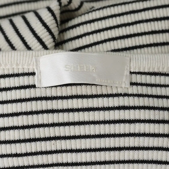 [BUNJANG] SLEEK Ribbed Striped Cardigan and Tank Top Set / SLEEK 여성 골지 스트라이프 나시 가디건 세트 free