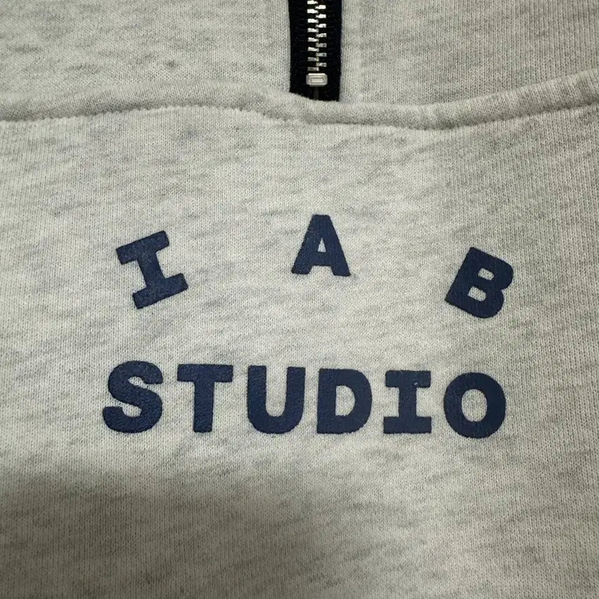 [BUNJANG] IAB Studio Half Zip Pullover - Light Grey / [XL] 아이앱 스튜디오 하프 집 풀오버 - 라이트 그레이