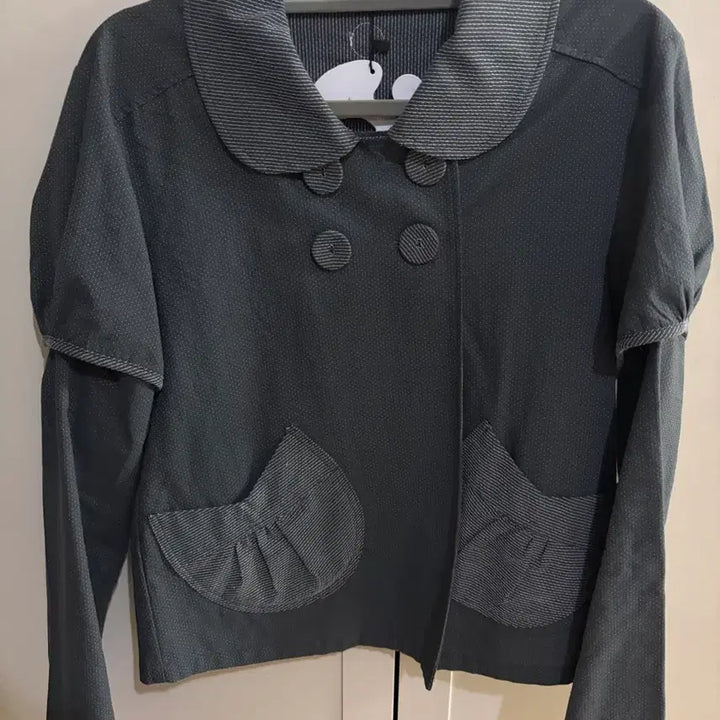 [BUNJANG] Hug Your Skin Detachable Round Jacket (Charcoal) / 허그유어스킨 디테쳐블 라운드 자켓 (차콜)