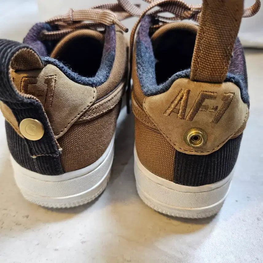 [BUNJANG] Nike x Carhartt WIP Air Force 1 Corduroy Sneakers / (GS)나이키 x 칼하트 WIP 에어포스  (칼하트와 콜라보제품)