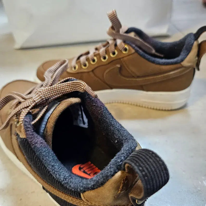 [BUNJANG] Nike x Carhartt WIP Air Force 1 Corduroy Sneakers / (GS)나이키 x 칼하트 WIP 에어포스  (칼하트와 콜라보제품)