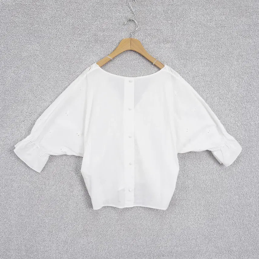 [BUNJANG] Lowrys Farm Eyelet Punch Lace Blouse M / 로리즈팜 아일렛 펀칭 레이스 블라우스 M