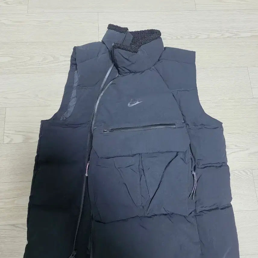 [BUNJANG] Nike Tech Pack Down Padded Vest XL / 나이키 태크팩 다운 패딩 조끼 XL