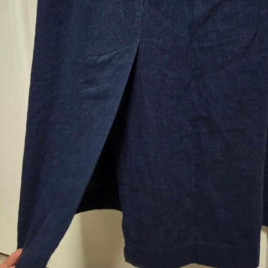 [BUNJANG] Spao Navy Linen Midi Skirt / 스파오 네이비 린넨 미디 스커트 S